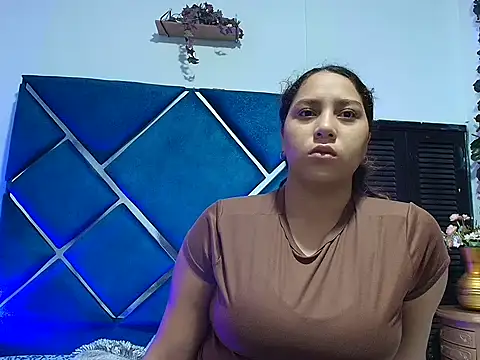 AnaisNuaghty online show from 03-17-26, 12:30