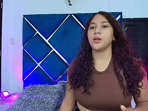 AnaisNuaghty online show from 03-25-26, 12:33