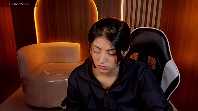 Lia queen tx online show from 06-18-26, 03:18