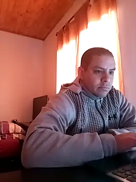 Matiasadventurexxx online show from 05-11-26, 04:15