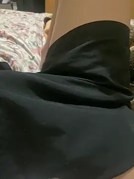 Snapshot of adelniyakkl9hab chatting on 03-11-26, 11:44 adelniyakkl9hab online show from 03-11-26, 11:44