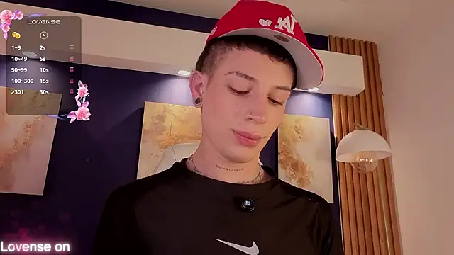 Snapshot of Luca_Prince_ chatting on 03-25-26, 03:01 Luca Prince online show from 03-25-26, 03:01