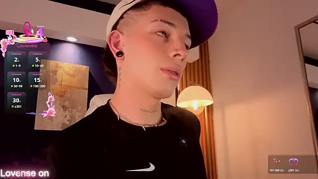 Snapshot of Luca_Prince_ chatting on 03-28-26, 03:39 Luca Prince online show from 03-28-26, 03:39