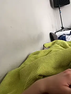 hardboii00 online show from 04-17-26, 08:50