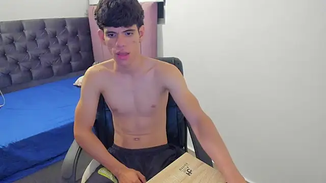 Snapshot of Josy_11 chatting on 03-12-26, 05:35 Josy 11 online show from 03-12-26, 05:35