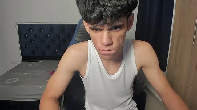 Josy 11 online show from 04-06-26, 03:15