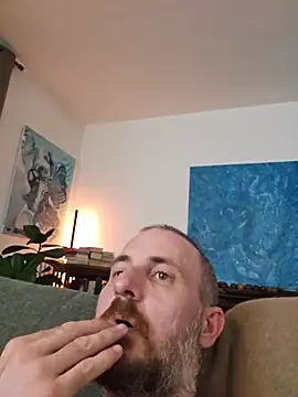Snapshot of dufatcock chatting on 07-12-26, 05:48 dufatcock online show from 07-12-26, 05:48