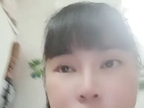 Snapshot of Simmory chatting on 03-27-26, 01:00 Simmory online show from 03-27-26, 01:00