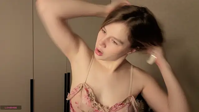 AureliaAngel online show from 04-11-26, 06:40