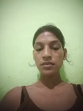 nidhiyadav00 online show from 06-01-26, 06:53