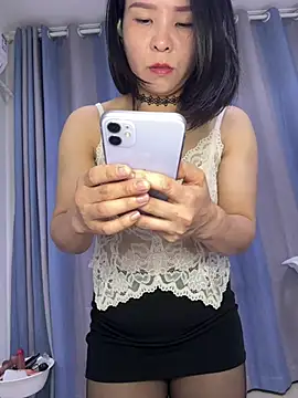 Snapshot of AIone_se chatting on 05-02-26, 04:56 AIone se online show from 05-02-26, 04:56