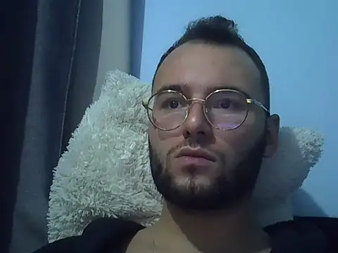 piazaocwb23 online show from 04-28-26, 02:49