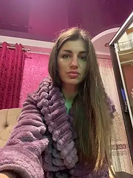 Snapshot of GlamXX chatting on 03-16-26, 09:30 GlamXX online show from 03-16-26, 09:30