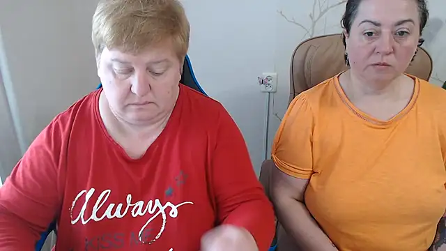 Lindy-Jeanie online show from 06-04-26, 06:52