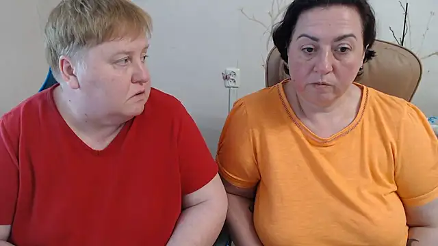 Lindy-Jeanie online show from 06-14-26, 04:53