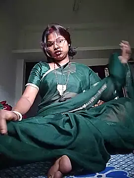 Sexybhabhi99 online show from 05-18-26, 08:53