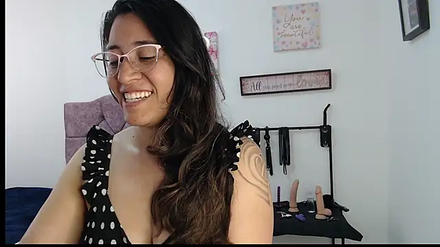 violeta scott online show from 05-15-26, 03:30