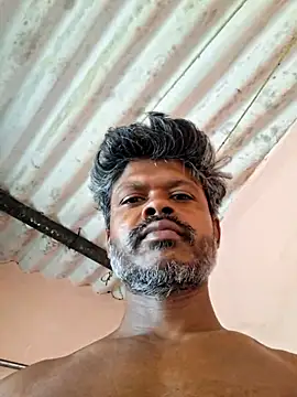 Snapshot of saxxfone chatting on 03-13-26, 07:04 saxxfone online show from 03-13-26, 07:04