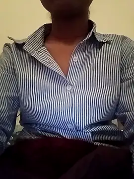 ritika gupta02 online show from 04-12-26, 09:36