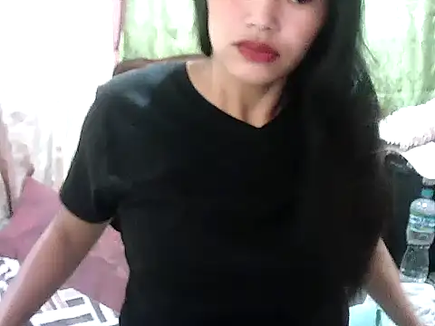 Snapshot of sexy_love00 chatting on 03-26-26, 01:06 sexy love00 online show from 03-26-26, 01:06