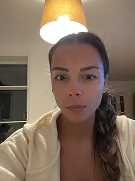 SweetLillySugar online show from 04-11-26, 10:14
