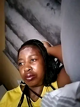 Prettylicou online show from 03-18-26, 03:04