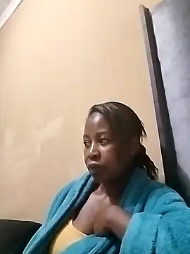 Prettylicou online show from 03-25-26, 11:11