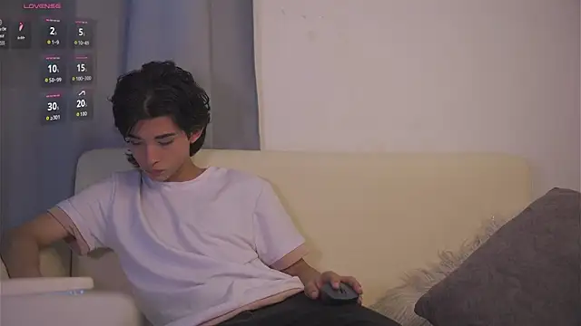 angel yuhogg online show from 03-14-26, 05:13