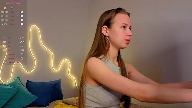 Emma dream  online show from 06-20-26, 01:09