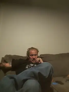 yourMasterisBored online show from 04-03-26, 02:31