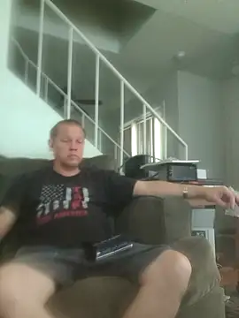 Snapshot of yourMasterisBored chatting on 06-24-26, 02:38 yourMasterisBored online show from 06-24-26, 02:38