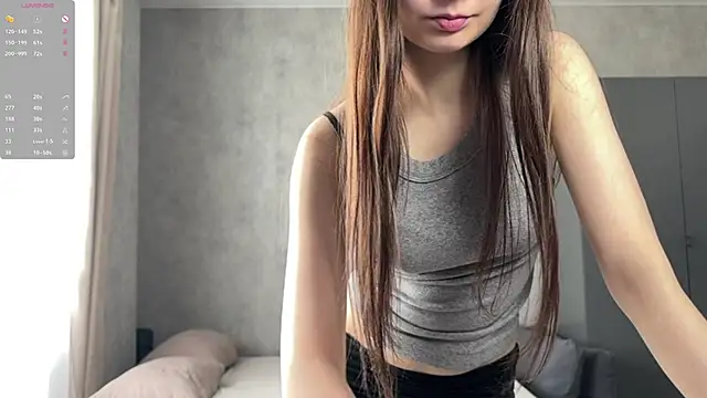 Snapshot of Rose_Nora chatting on 06-18-26, 04:24 Rose Nora online show from 06-18-26, 04:24