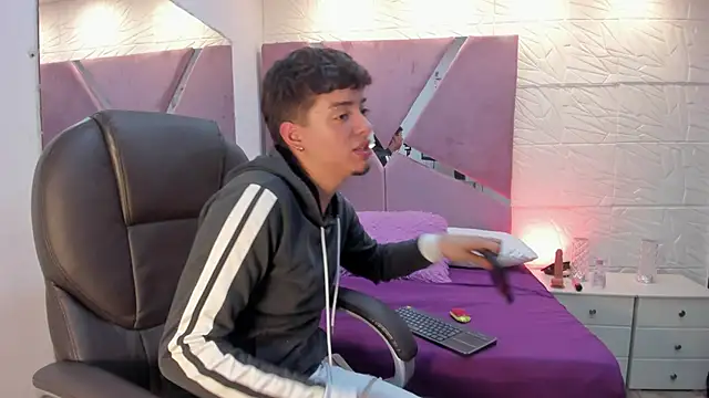 Noah DeLuca  online show from 03-17-26, 07:50