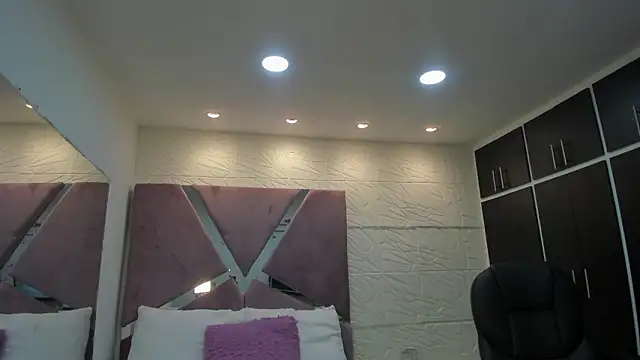 Noah DeLuca  online show from 03-18-26, 06:55
