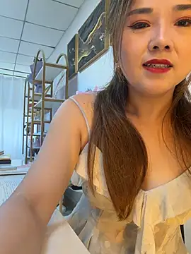Xiaoxiao-y online show from 08-01-26, 07:07