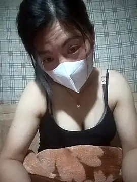 Snapshot of IORio_2X chatting on 03-24-26, 02:33 IORio 2X online show from 03-24-26, 02:33