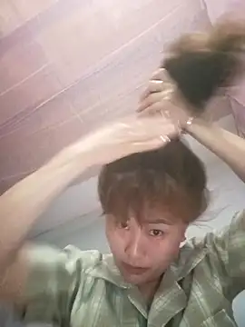 Lucxy-ki6 online show from 04-17-26, 01:08