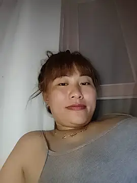 Lucxy-ki6 online show from 05-18-26, 04:13
