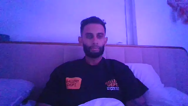 Crosexxx online show from 03-18-26, 09:45