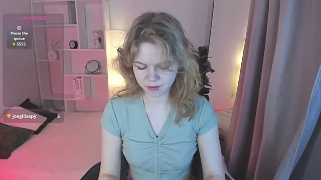 ElizabethVane online show from 04-25-26, 05:43