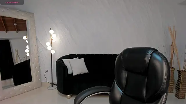AntonellaDimeo online show from 05-08-26, 03:56