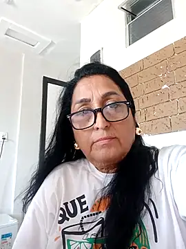 Snapshot of ianaellem chatting on 04-02-26, 05:10 ianaellem online show from 04-02-26, 05:10