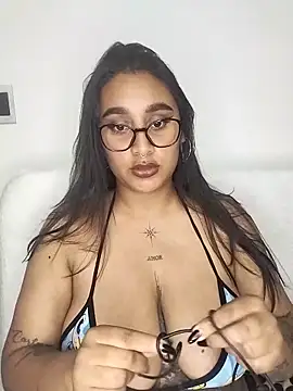 Mia skyy18 online show from 04-10-26, 12:16
