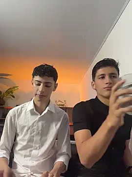SebastianReed  online show from 04-20-26, 06:27