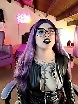 Snapshot of LilithDark666 chatting on 05-08-26, 01:05 LilithDark666 online show from 05-08-26, 01:05