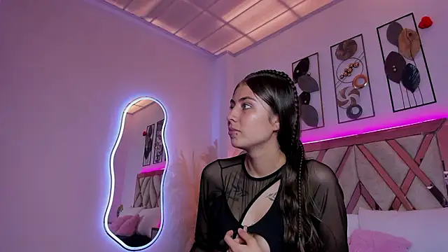 Mia Celeste1 online show from 03-23-26, 07:07