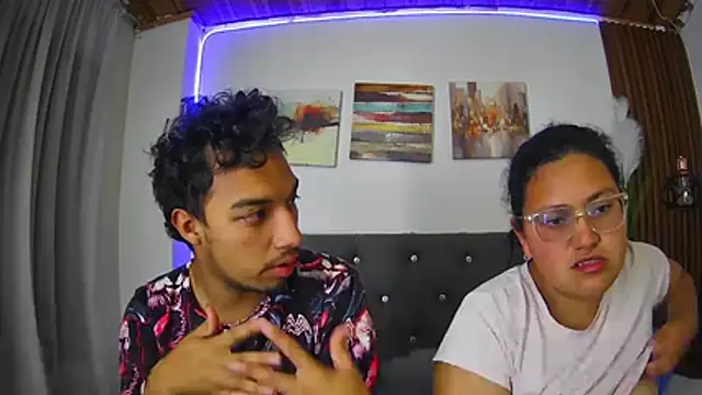 naughtycouplex  online show from 04-08-26, 02:11