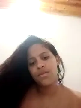 Snapshot of Valentinahulson chatting on 03-17-26, 05:22 Valentinahulson online show from 03-17-26, 05:22