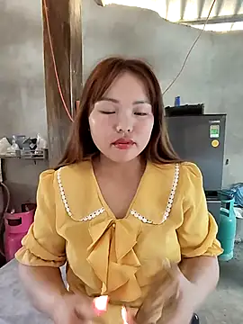 Mina xYx online show from 04-06-26, 05:52