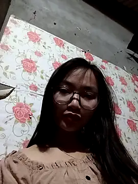 Snapshot of emmasexy2k chatting on 03-26-26, 11:32 emmasexy2k online show from 03-26-26, 11:32